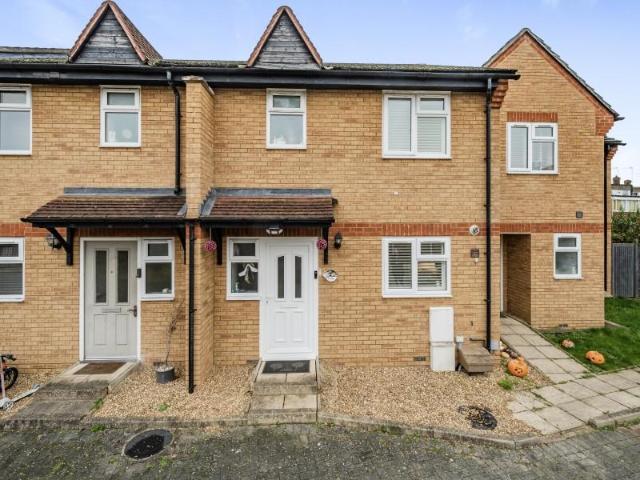 House for rent in Pooley Green, Row Town