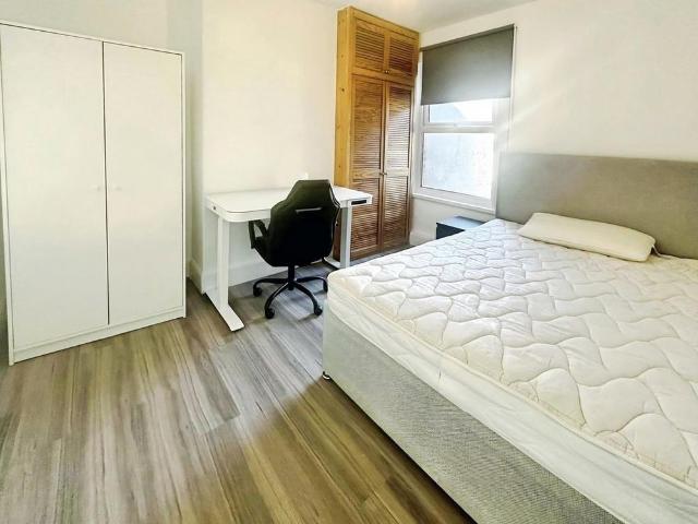 House for rent in Stoke Hill, Exeter