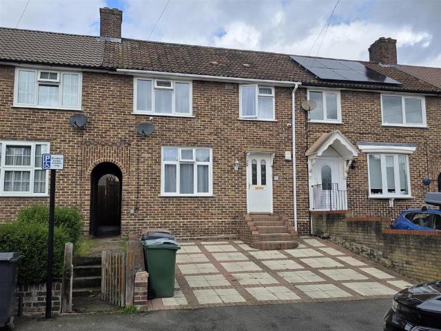 House for rent in Chingford, Greater London