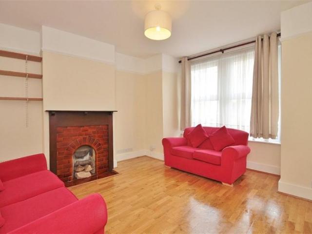 House for rent in Robin Hood, The Slade