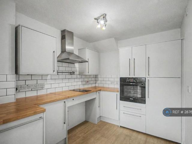 House for rent in Daisy Hill, Lee Bank