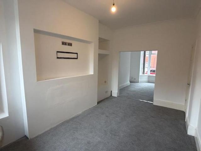 House for rent in Hollins, Pendock