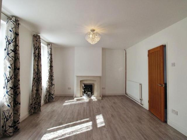 House for rent in Clapham