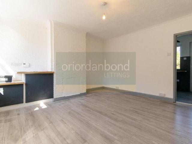 House for rent in Abington, Northampton
