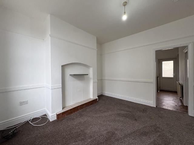 House for rent in Claremont, Blackpool