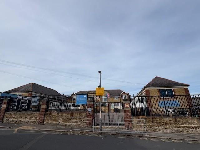 House for rent in East Cliff, Acol