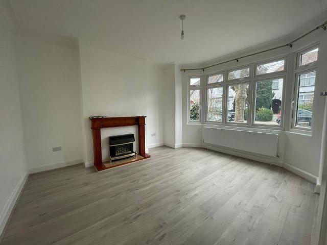 House for rent in Finchley, Greater London