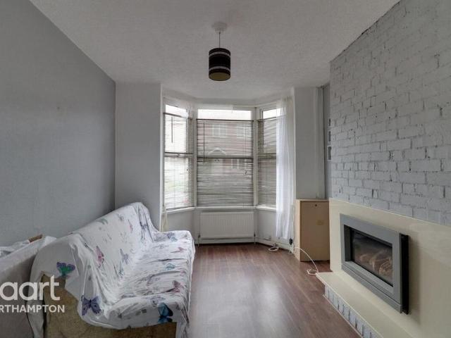 House for rent in Spencer, Northampton