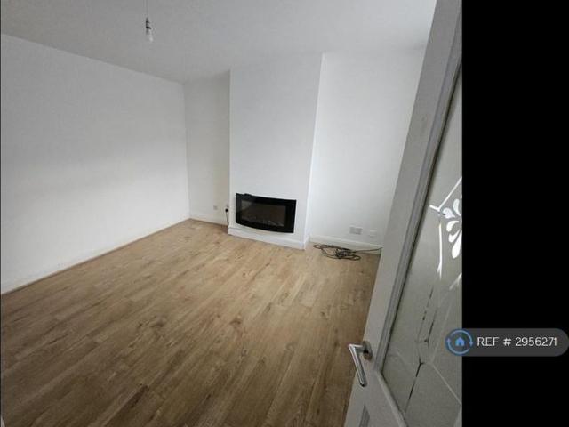 House for rent in Fountainhead, West Yorkshire
