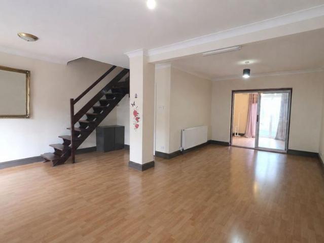 House for rent in Newbury Park, Greater London