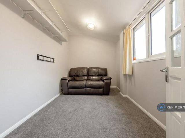House for rent in Elstree and Borehamwood, Borehamwood