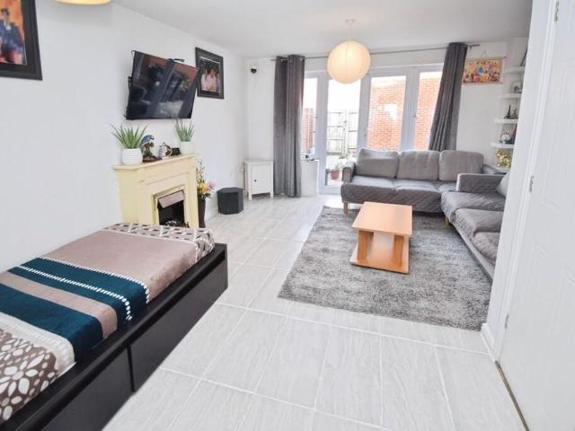 House for rent in West Bridgwater, Durleigh & Haygrove, Chilton Trinity