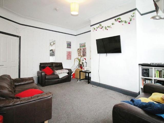 House for rent in Burley, Leeds