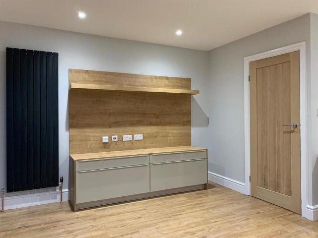 House for rent in Nevill Park, Sandown Park