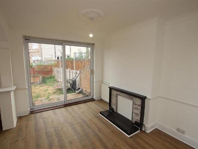 House for rent in Temple Hill, Dartford
