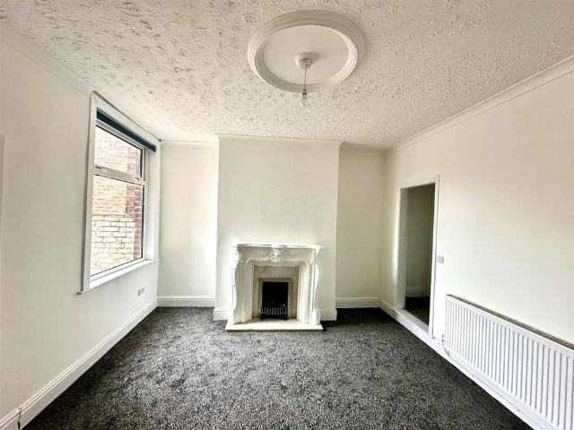 House for rent in Woodhouses, Pendock