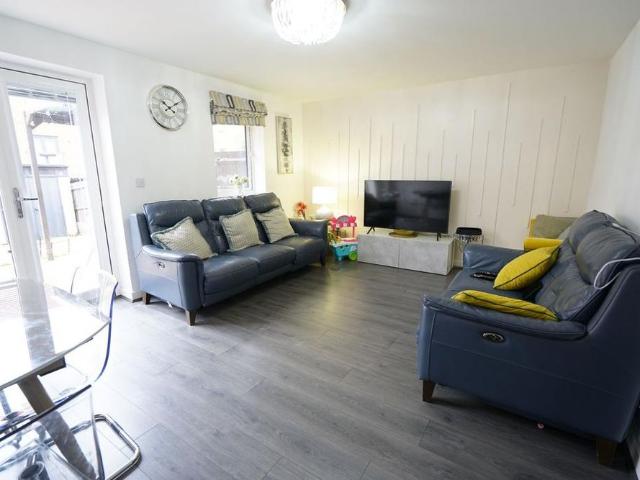 House for rent in Badgers Dene, Grays