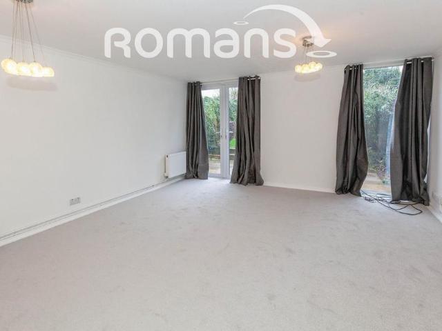 House for rent in Clewer Village, Windsor