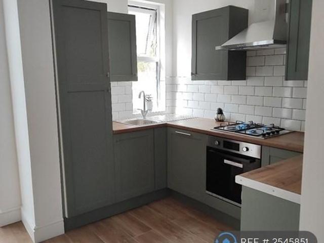 House for rent in Allerton, Calderstones