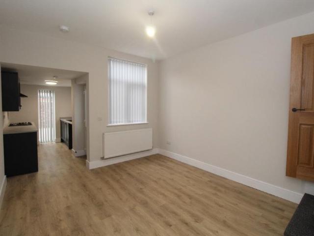 House for rent in Caldermill, East Midlands
