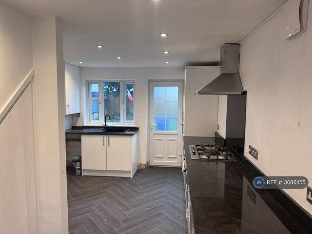 House for rent in The Four Heatons, Stockport