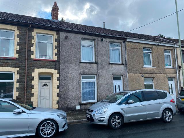 House for rent in Gilfach Goch