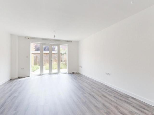 House for rent in Repton Park North, Bridgefield