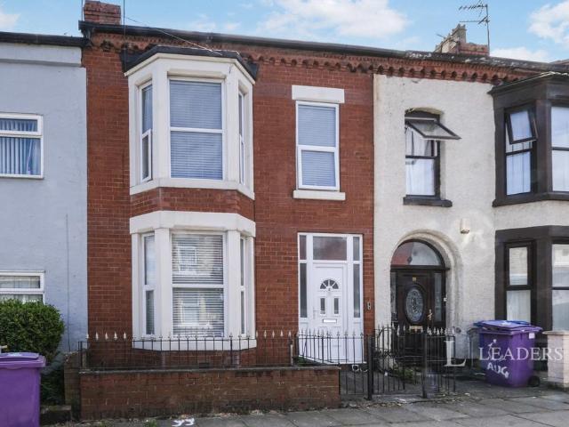 House for rent in Calderstones