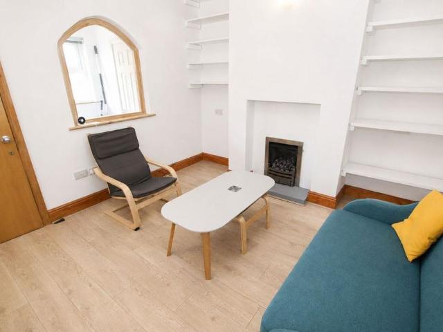 House for rent in Hole Bottom, Todmorden