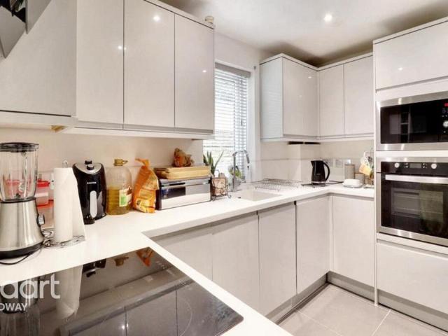 House for rent in Luton, Chatham