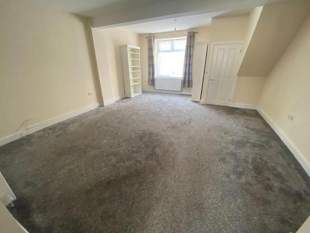 House for rent in Aberaman North, Godreaman