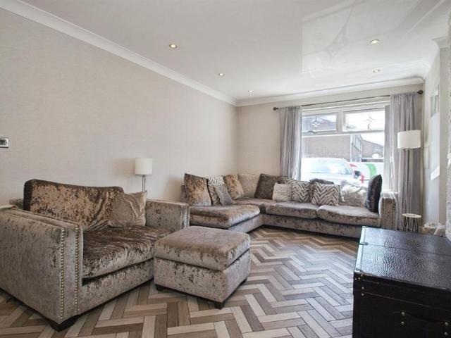 House for rent in Sirhowy, Wales