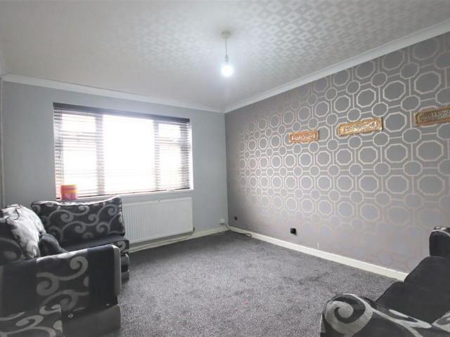 House for rent in Four Lane Ends, Blackburn