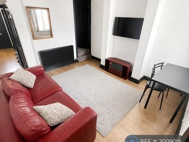 House for rent in Stoke, Stoke-on-Trent