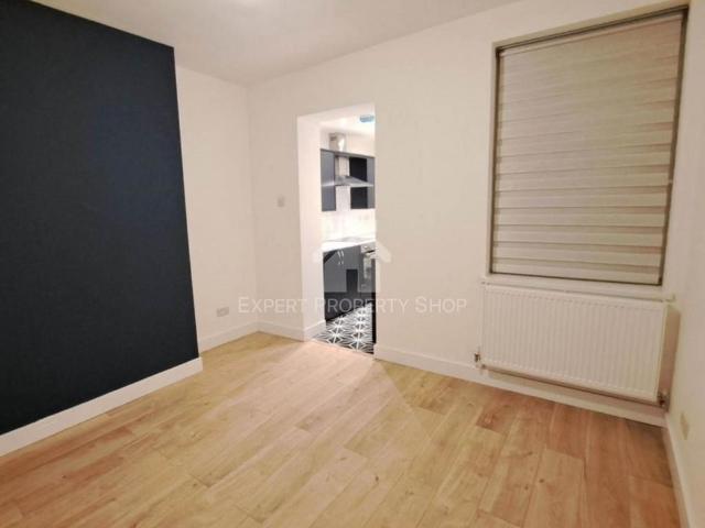 House for rent in Kilton, Costhorpe