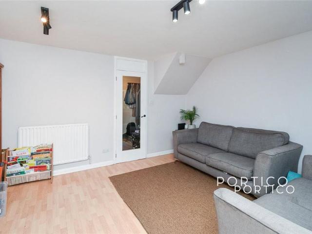 House for rent in Mill Meads, Greater London