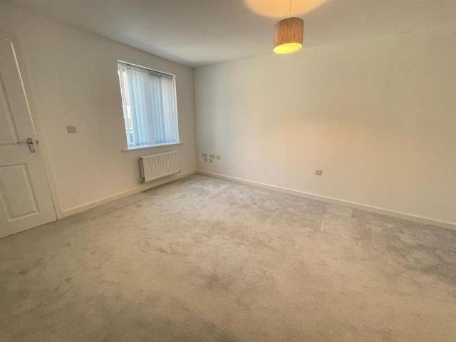 House for rent in Cayton