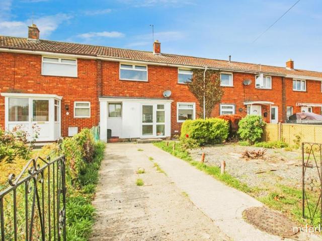 House for rent in Penhill, Swindon
