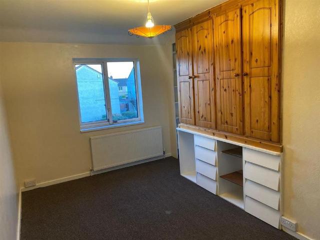 House for rent in Ernesford Grange, West Midlands