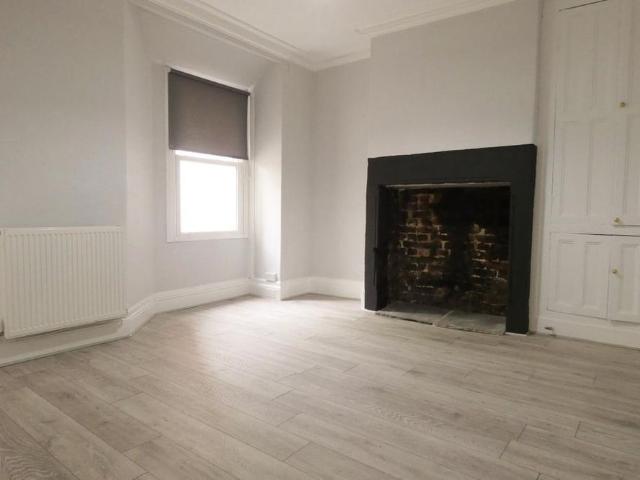 House for rent in Avenham, Preston