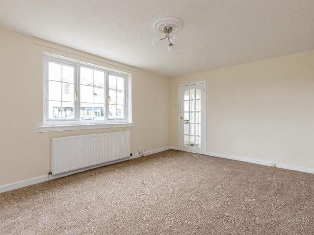 House for rent in Colinton Mains, Oxgangs