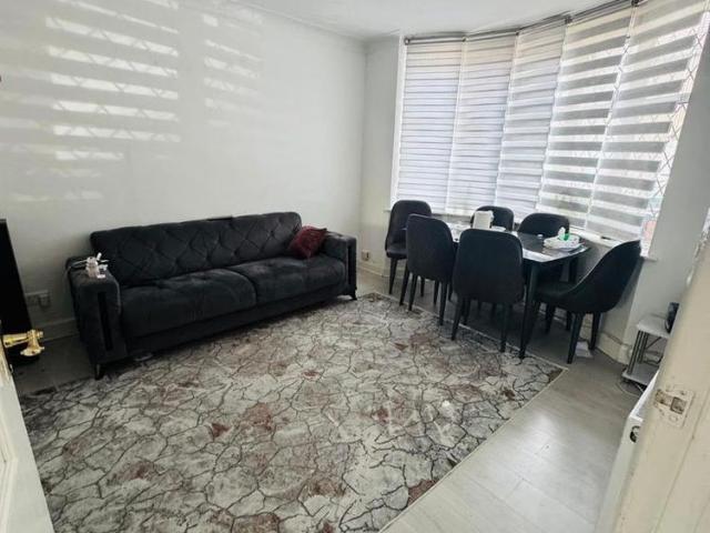 House for rent in Enfield Lock, Greater London