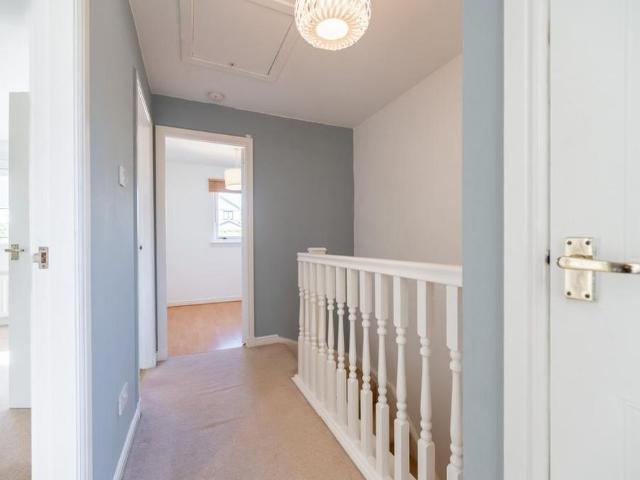 House for rent in Bearsden, Scotland
