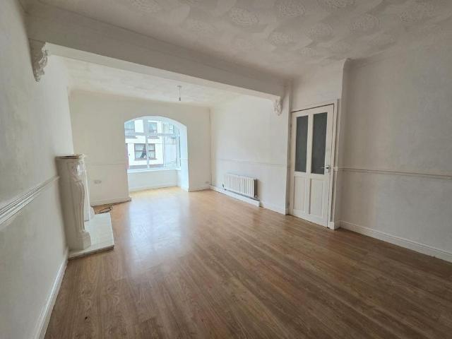 House for rent in Pontycymer, Wales
