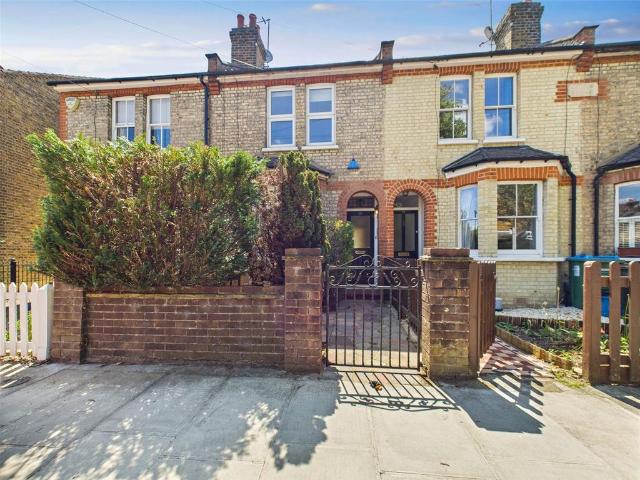 House for rent in Hampton Wick, Greater London
