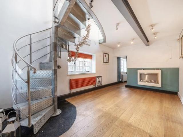 House for rent in Evershot, Oxfordshire