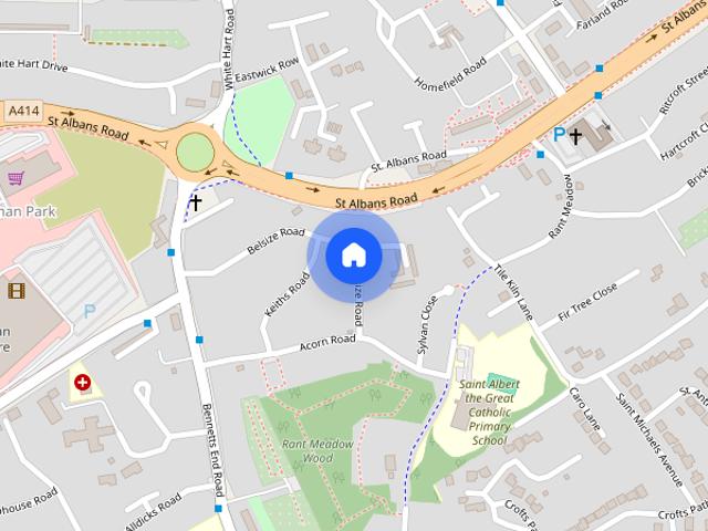 Townhouse for rent in Bennetts End, Pouchen End