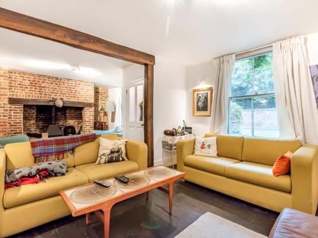 House for rent in Petersham, Greater London