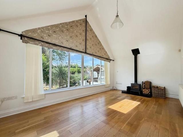 House for rent in Easton-in-gordano, North Somerset