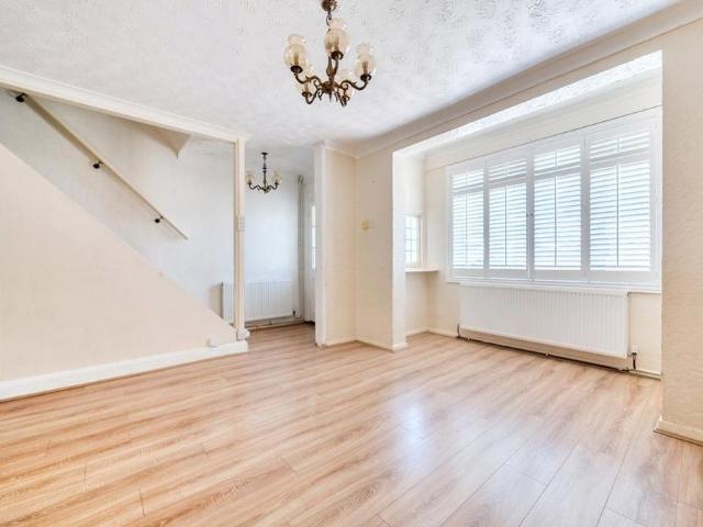 House for rent in Carpenders Park, Three Rivers
